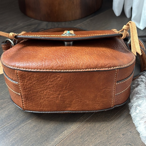 Justin Whip Stitch Saddle/Crossbody Bag,Vegan Leather,Fringe Tassles,Lace,concho - Picture 6 of 15